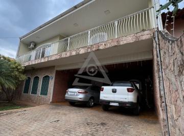 Casa · 435m² · 4 Quartos · 5 Vagas · Casa à venda em Campinas, Parque São Quirino, com 4 quartos, com 435 m²