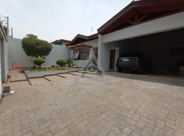 Comercial · 237m² · 3 Quartos · 4 Vagas · Casa à venda em Campinas, Jardim Santana, com 3 suítes, com 237 m²