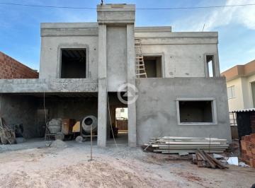 Casa · 230m² · 3 Quartos · 4 Vagas · Casa à venda em Campinas, Chácara Santa Margarida, com 3 suítes, com 230 m²
