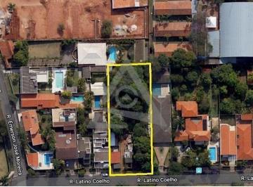 Terreno · 2502m² · Área à venda em Campinas, Parque Taquaral, com 2502.5 m²