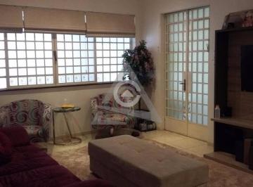 Casa · 169m² · 2 Quartos · 2 Vagas · Casa à venda em Campinas, Centro, com 2 suítes, com 169 m²