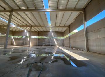 Comercial · 1239m² · Galpão à venda e para alugar em Paulínia, Cascata, com 1239 m², Condomínio Paris