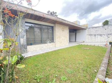 732863_iZ747jKl454Kp_732863689393ce4f6d3.jpg · Casa Térrea com 140M² de área construída e 420M² de terreno no Bairro Jardim Botânico