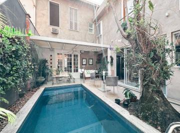 2fbfe46ea67f78e1fb2da4df61aee93a22113666 · Casa com 4 quartos - vila - Alto Padrão - piscina - reformada - excepcional -Exclusividade ! 3 vagas