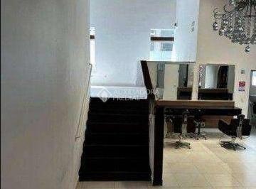 645007_iEn6O5857_645007672385d34c8ec.jpg · Aluguel de Casa Sobrado no Centro - R$1.000,00