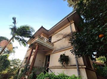 481155_iH1Mubd12J5uu77lZ_4811556667851cd4cd2.jpg · Casa Comercial 3 pavimentos e Pátio amplo