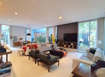 Casa de 4 quartos, São Paulo ·  Casa de Luxo 274m² | 4 Suítes | Vila Mariana | 4 Vagas | Mobiliada