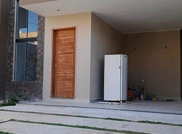 Foto 13 · Casa à venda em Resende-RJ, Parque Ipiranga II: 3 quartos, 1 suíte, 1 sala, 2 banheiros, 2 vagas de 