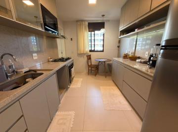 Apartamento de 3 quartos, Brasília · 03 Quartos - 123 Quartos sendo 02 suites - canto - vista livre - reformado
