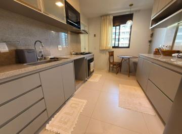 Apartamento de 3 quartos, Brasília · 03 Quartos - 123 Quartos sendo 02 suites - canto - vista livre - reformado