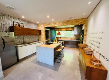 Foto 02 · Maresias casa reformada com 2 suites e Espaço gourmet a venda, dentro de condomínio a 600 metros da 