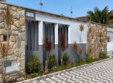 Fotos Imóvel · Linda Casa com Piscina