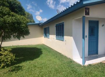 Casa · 92m² · 2 Quartos · 1 Vaga · Casa de 2 quartos e vaga de garagem no centro de Vacaria