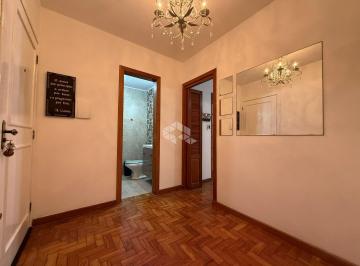 Apartamento · 28m² · 1 Quarto · Apartamento JK com divisória, a venda na Demétrio Ribeiro, no Centro Histórico de Poa.