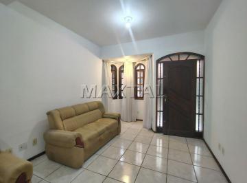 Casa · 98m² · 3 Quartos · 1 Vaga · Casa para locação em Santana ao lado da Braz Leme com 3 quartos, 1 suíte, 2 banheiros.