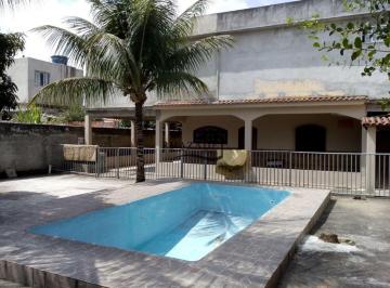 Casa · 440m² · 4 Quartos · 4 Vagas · Casa duplex com piscina em Retiro São Joaquim/Itaboraí.