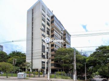 Apartamento · 258m² · 3 Quartos · 2 Vagas · Apartamento grande em Petrópolis. com 257,90m2,  sacada, elevador e linda vista.