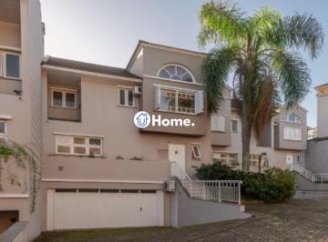 Casa · 221m² · 3 Quartos · 2 Vagas · Casa Ampla em Condomínio com Acesso ao Rio – 3 Dormitórios e Excelente Infraestr