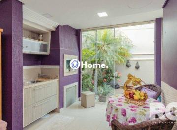 Casa · 250m² · 5 Quartos · 2 Vagas · Casa com 5 Quartos 240m² privativos no Condomínio Parque Iguaçu. Bairro Ecoville