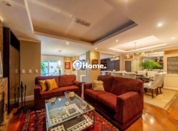 Casa · 221m² · 3 Quartos · 2 Vagas · Casa Reformada em Condomínio à Beira do Rio – Ampla, Confortável e Pronta para M