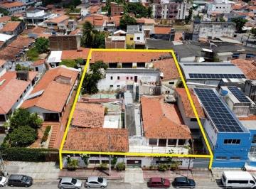 Comercial · 1298m² · IMPERDÍVEL - Vendo Prédio Comercial com 1.400m² em Lagoa Nova (Aceita Financiamento)