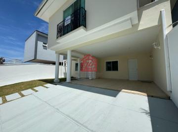 Casa · 272m² · 5 Quartos · 4 Vagas · Casa à Venda no Vale dos Cristais Macaé, 5 Quartos, 272m²