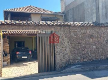 Casa · 160m² · 4 Quartos · 3 Vagas · Casa à Venda no Parque Aeroporto, Macaé, 4 Quartos, 160m²