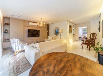 https:__pui.loft.com.br_listings_2534cdd1-d7c6-41c0-982e-46e956bc17f9_photos_78814dc7?preset=desktop · Casa à venda em Petrópolis com 190 m², 3 quartos, 1 suíte, 2 vagas