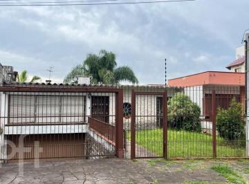 https:__pui.loft.com.br_listings_4d5777eb-0f55-4696-88f3-fb11c2476970_photos_fb7b68d5?preset=desktop · Casa à venda em Medianeira com 378 m², 3 quartos, 1 suíte, 3 vagas