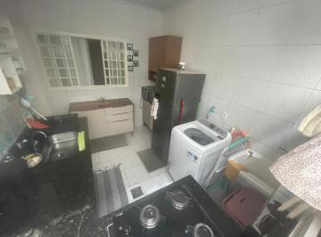 Casa de 3 quartos, Sobradinho ·  Oportunidade em Sobradinho – Casa com duas residências no mesmo lote!