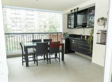 Apartamento · 174m² · 4 Quartos · 2 Vagas · Apartamento à venda em Moema  174m² 4 dormitórios 2 suítes 2 vagas varanda gourmet!