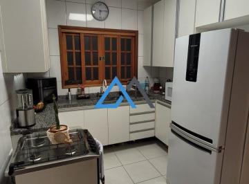 Casa · 150m² · 2 Quartos · 1 Vaga · Casa à Venda com 2 Dormitórios e Churrasqueira | Chácaras Brasil – Atibaia/SP