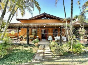 Casa · 503m² · 3 Quartos · 11 Vagas · Casa à venda 3 quartos na Fazendinha porteira fechada.