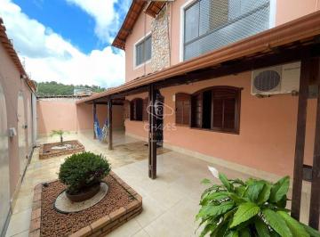 Casa à venda no bairro Alvorada · Casa à venda no bairro Alvorada