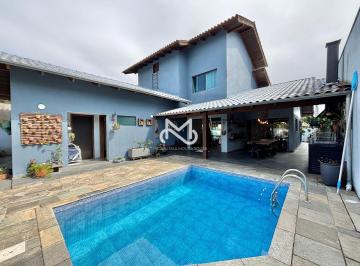 Casa · 234m² · 4 Quartos · 4 Vagas · Casa de Alto Padrão em Maitinga, Bertioga/SP