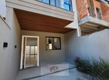 Casa · 86m² · 2 Quartos · 1 Vaga · Sobrado à venda em Itapema/SC