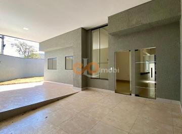 Casa · 110m² · 3 Quartos · 1 Vaga · Casa 3/4 sendo uma suite