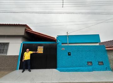 056189309f8353b721d2f1a1235a9bd0.jpg · Casa com 2 quartos para alugar em Nepomuceno, no bairro Centro