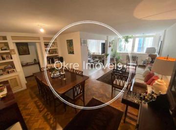 Apartamento · 110m² · 2 Quartos · 1 Vaga · Amplo Apartamento na Xavier da Silveira Copacabana