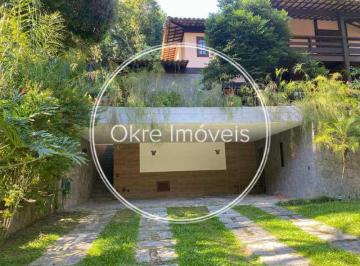 Casa · 390m² · 3 Quartos · 6 Vagas · Casa em Condomínio : / Residencial / Itaipu