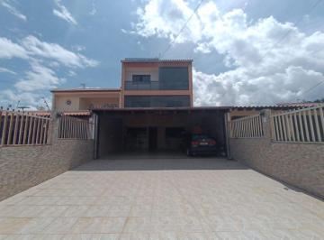 Casa · 350m² · 4 Quartos · 6 Vagas · Excelente Casa com 4 Suite, aproximadamente 350m2 , super garagens!