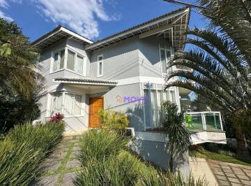 c04055ad2881a89a09b71ef30b06056658f54aa2 · Belissima Casa Residêncial no condomínio Uba V - Lazer e Sofisticação em Niterói
