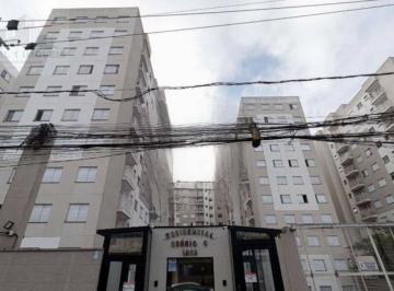 a42cb9f33a61717cdeb041bdb861b4a105a0aecd · Apartamento no Condomínio Residencial Osorio B