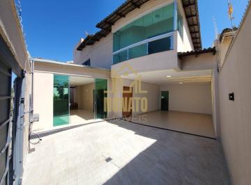 Casa · 247m² · 3 Quartos · Casa à venda - em Moinho dos Ventos