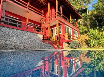 Foto 01 · Triplex de Luxo em Condomínio Exclusivo: 7 Quartos, 3 Suítes, Piscina Privativa e Vista para o Mar e
