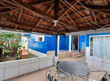 Casa · 80m² · 3 Quartos · 2 Vagas · Casa à venda no bairro Perrixil - Laguna/SC