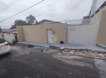 Foto 01 · Casa a venda no bairro Coroado, Manaus