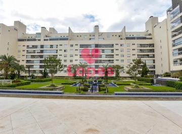 Apartamento de 4 quartos, Curitiba · Apartamento no Bairro Batel com 188,78 m².
