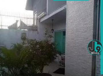 Foto 01 · Casa à Venda em Curitiba, no bairro Sítio Cercado, com 4 quartos, suíte, 3 salas, 3 banheiros, 2 vag