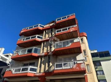 Apartamento · 220m² · 3 Quartos · Cobertura duplex no centro de Garibaldi